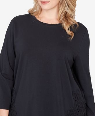 Plus Size Crochet Crew Neck Applique Stretch Knit Top