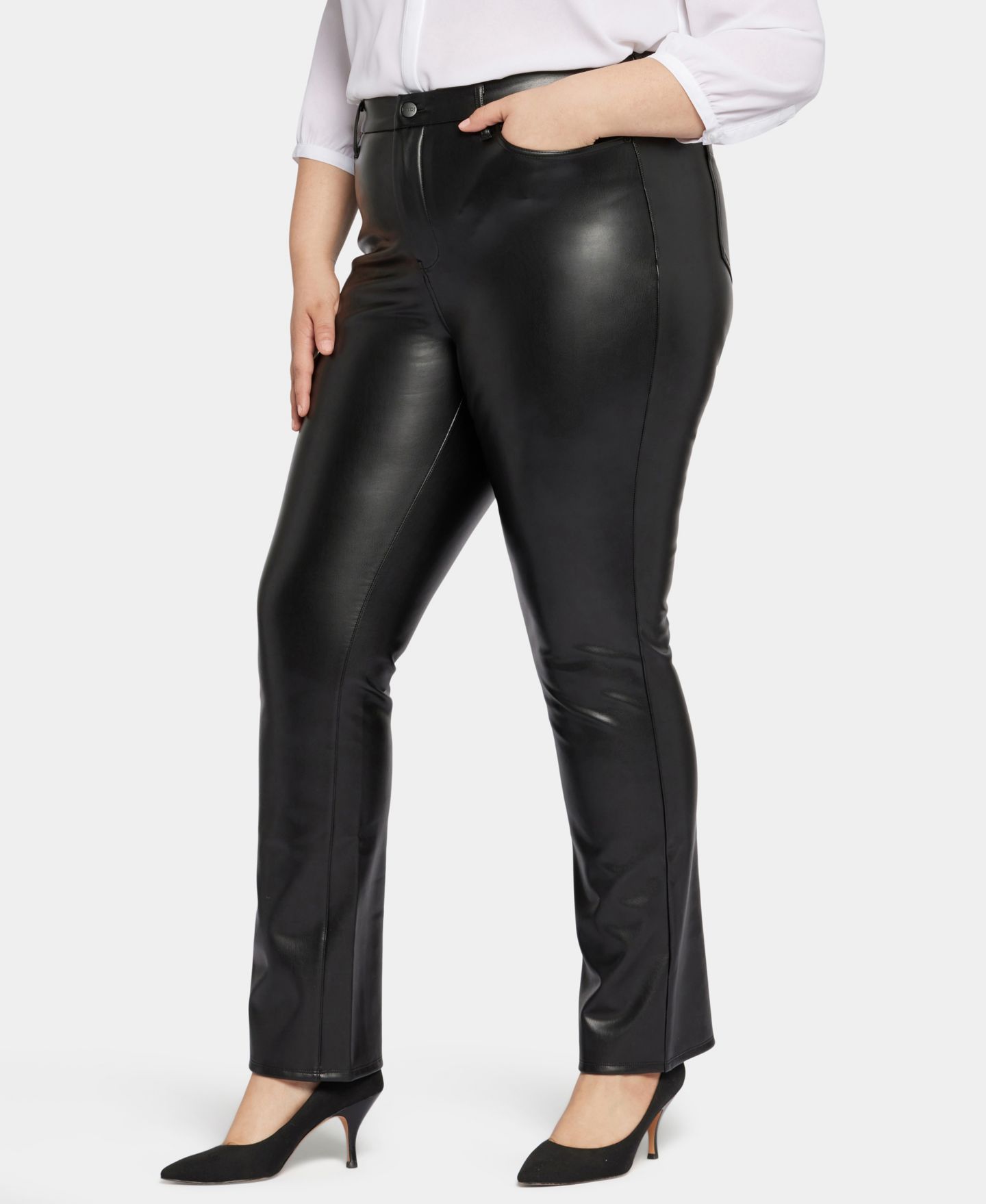 Женские брюки NYDJ Plus Size Faux Leather Marilyn Straight, цвет: Чёрный — фото 2