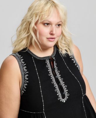 Trendy Plus Embroidered Cotton Sleeveless Top