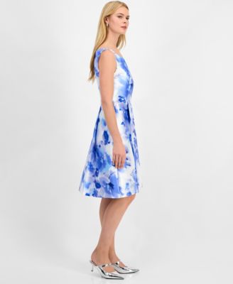 Women's Scoop-Neck Satin Pleated-Waist Dress