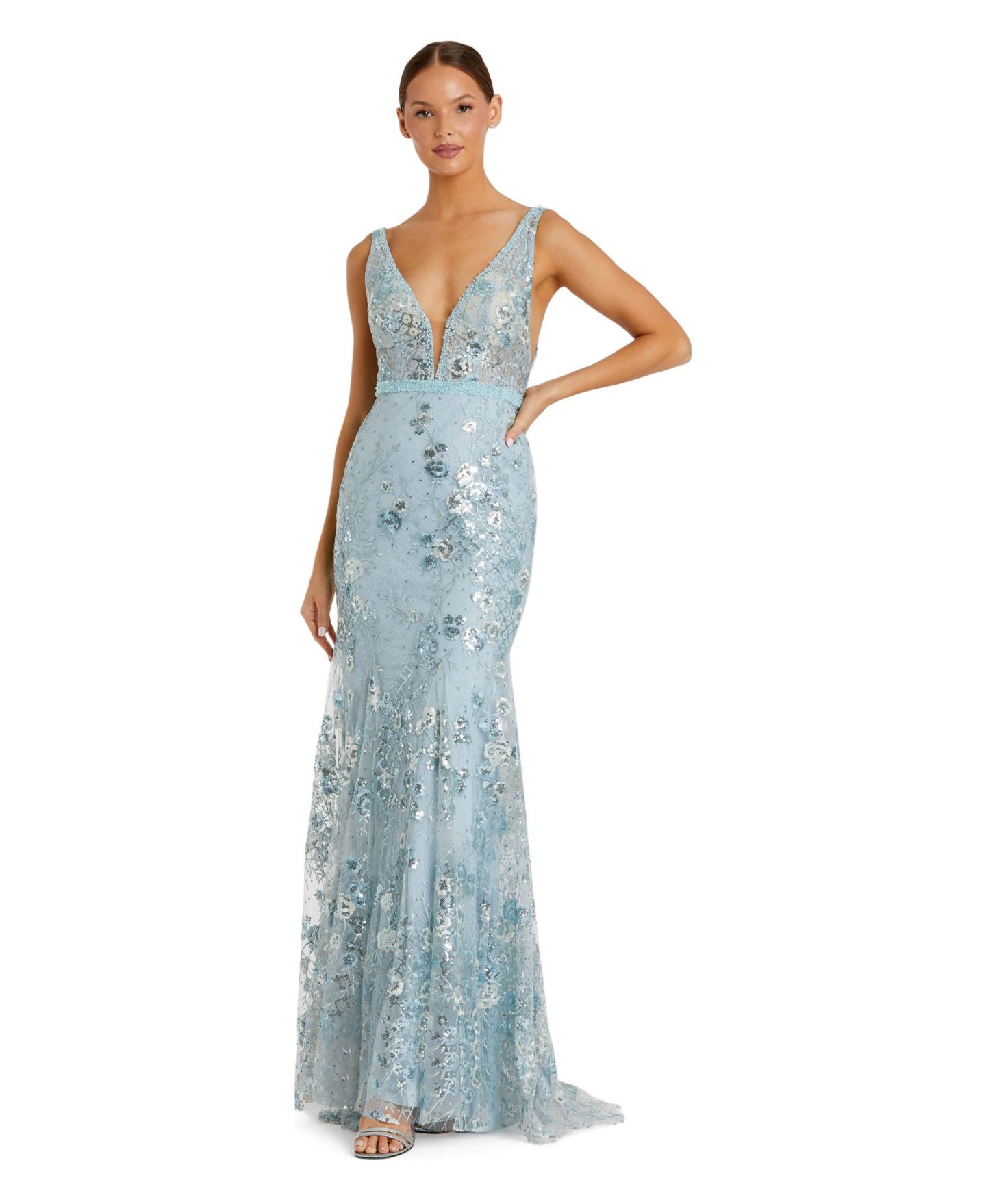 Женское платье Mac Duggal Floral Embellished Sleeveless Plunge Neck Gown, цвет: Морская пена — фото 1