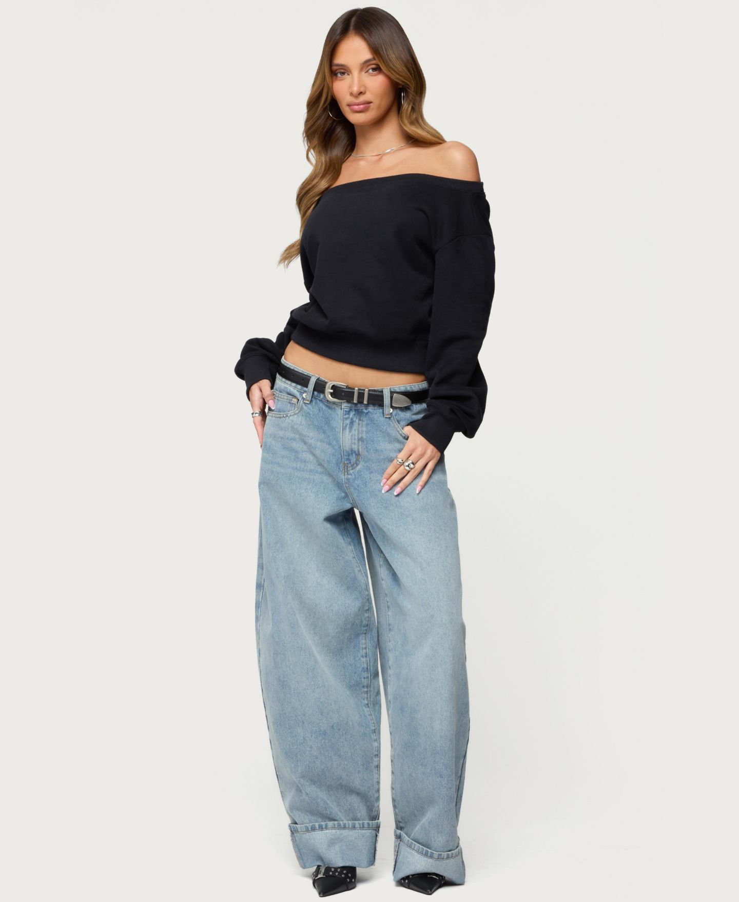 Женская толстовка Edikted Christy Off Shoulder, цвет: Чёрный — фото 3
