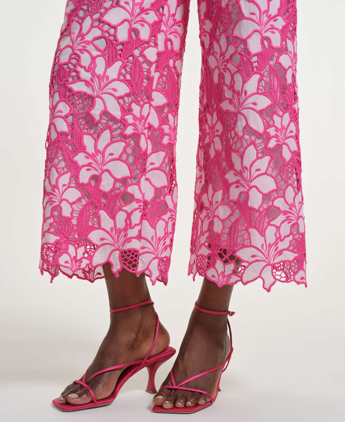 Isaac Mizrahi Women's High-Rise Straight Leg Pants