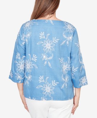 Women's Classic Tossed Floral Embroidered Top