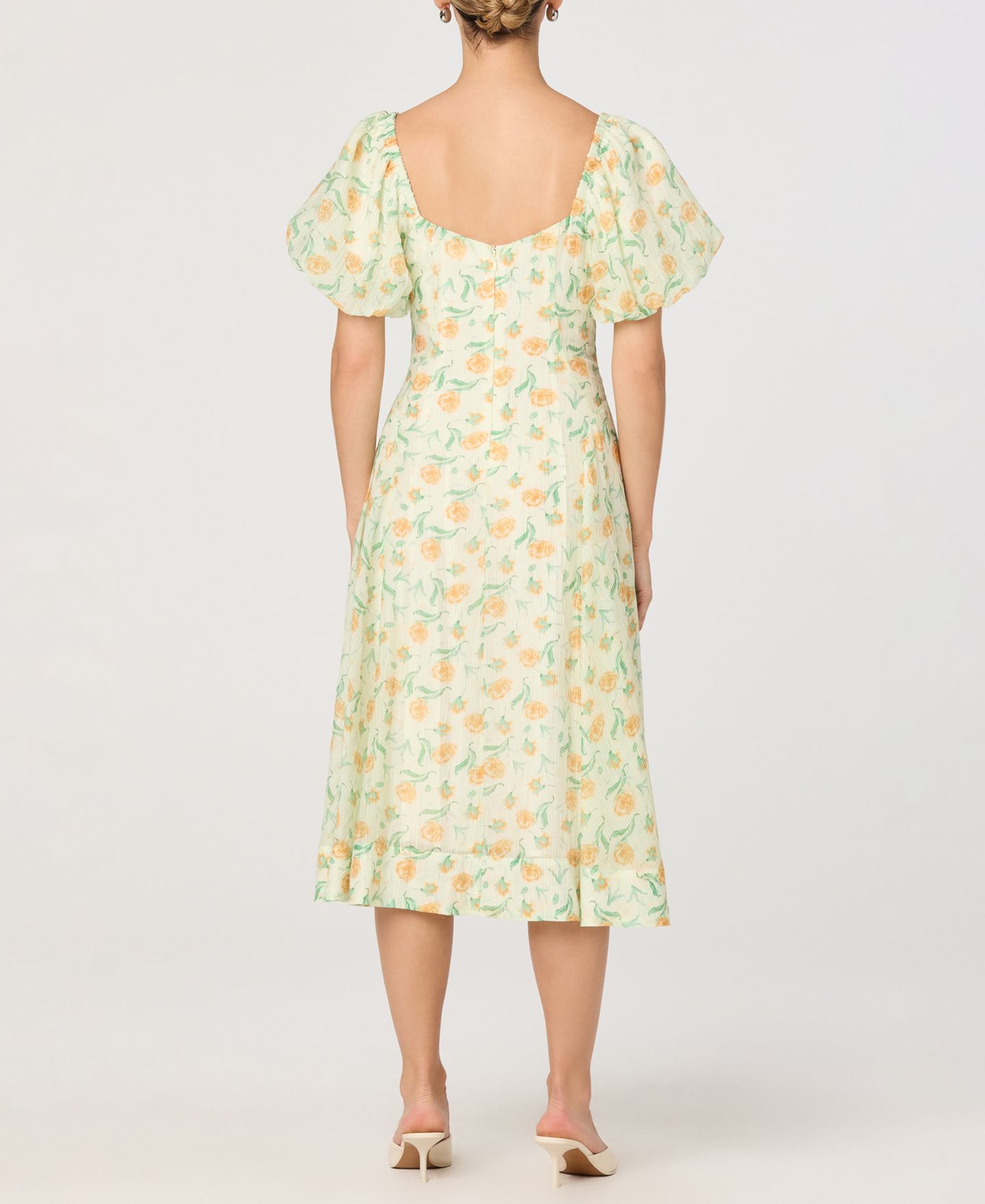Женское платье ASTR the Label Floral Sweetheart Neck Puff-Sleeve, цвет: Жёлтый разноцветный с принтом — фото 4