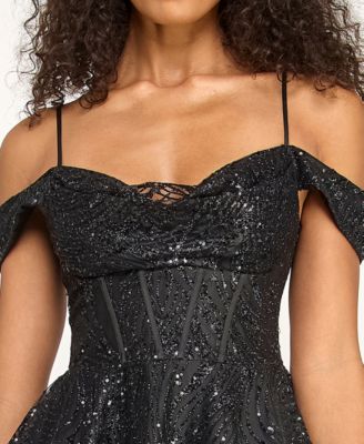 Juniors' Spaghetti Strap Sweetheart Neck Dress