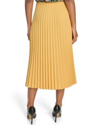 Women's Pleated Pull-On Skirt