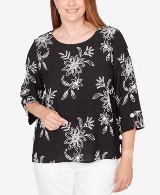 Women's Classic Tossed Floral Embroidered Top