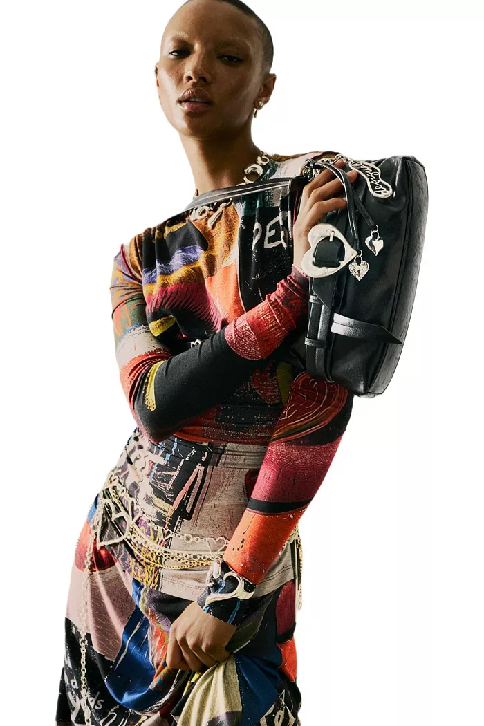 Women's Printed Dress With Lips - thumbnail 2