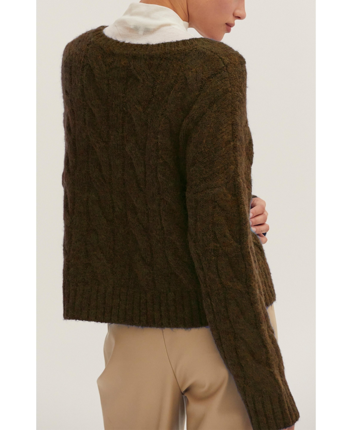 Crescent Women's Carol Cable Knit Sweater