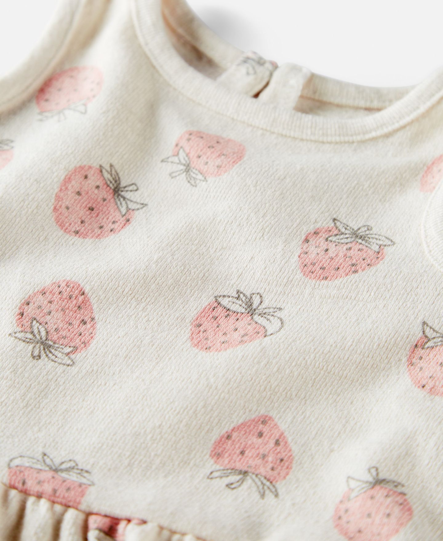 Комплект Carter's Berry Patch Round Neck Top and Shorts, 2-Piece Set для девочек-малышей, цвет: Розовый / Молочный — фото 2