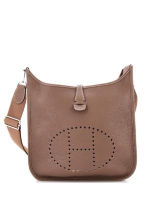 Pre-Owned HERMES PM Evelyne Bag Gen III Clemence
