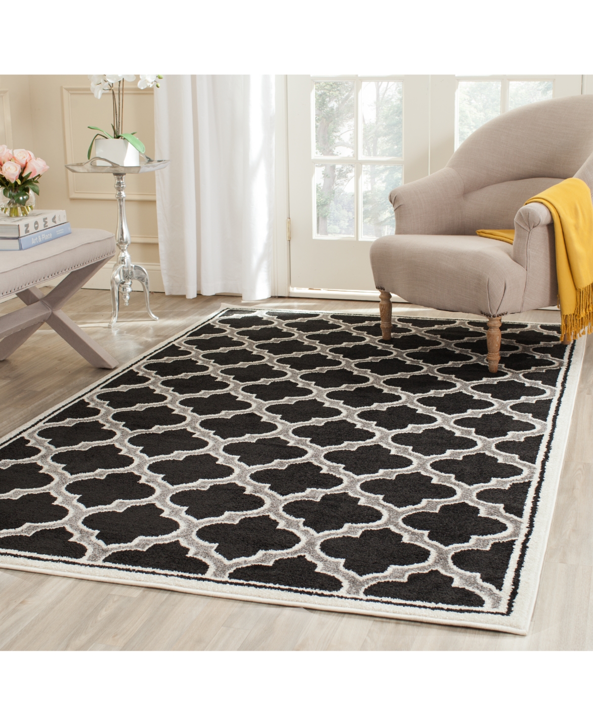 Safavieh Amherst AMT412 Area Rug -Ivory