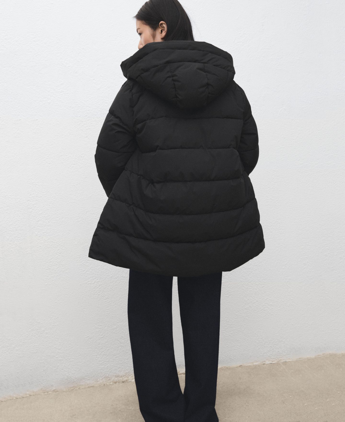 Женская куртка Mango Hood Puffer, цвет: Чёрный — фото 2