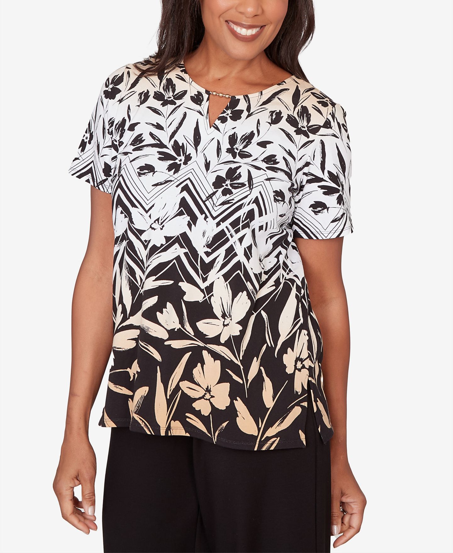 Женский топ Alfred Dunner Petite Chevron Floral Ombre Print, цвет: Нейтральный — фото 2