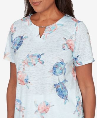 Women's Sea Turtle Keyhole Neck T-Shirt