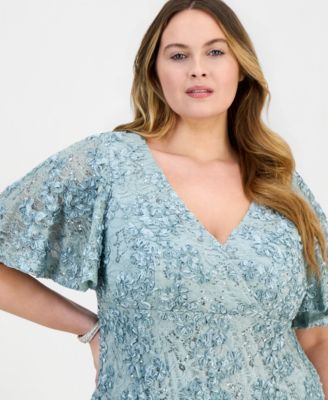 Plus Size Lace V-Neck Flutter-Sleeve Gown