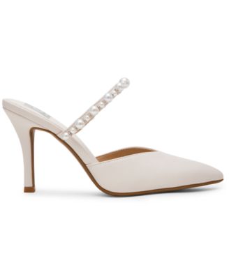 Women's Geanie P Pointed Toe Pumps