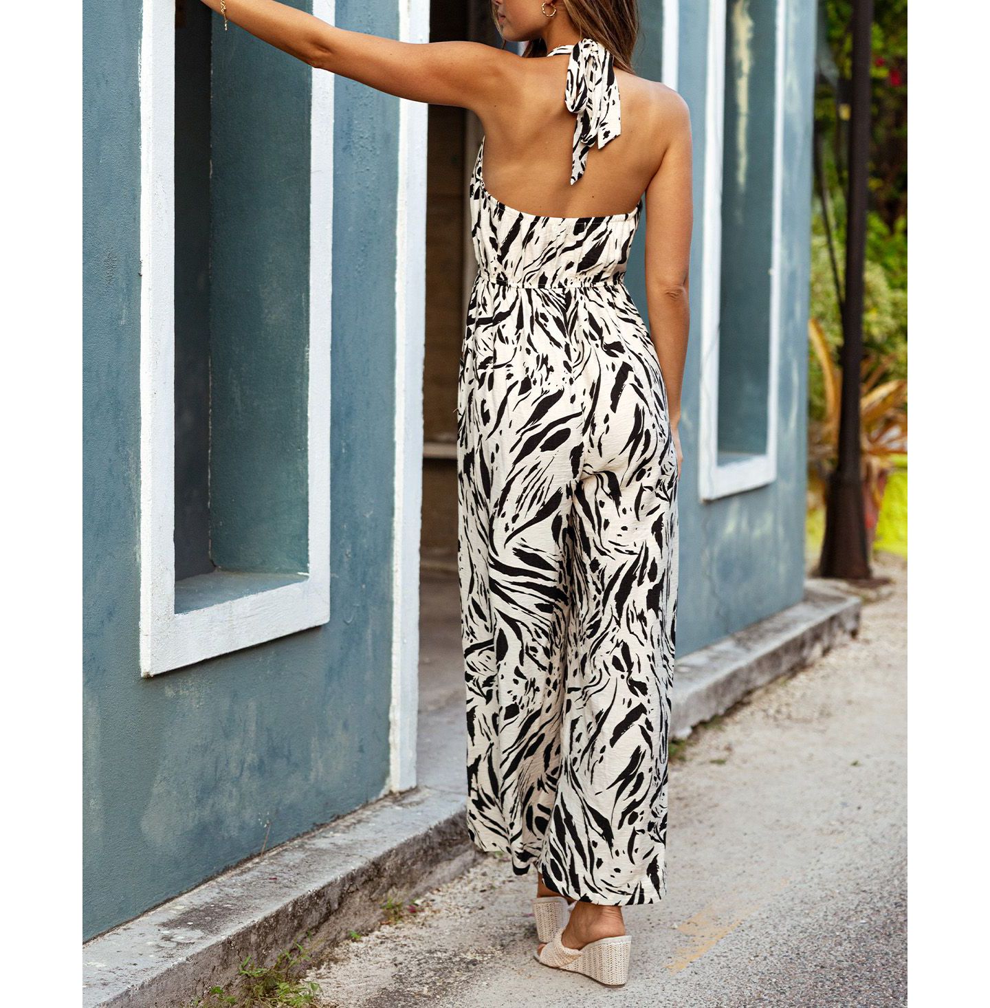 Женский комбинезон Cupshe Crystal Water Abstract Jumpsuit, цвет: Чёрный — фото 3