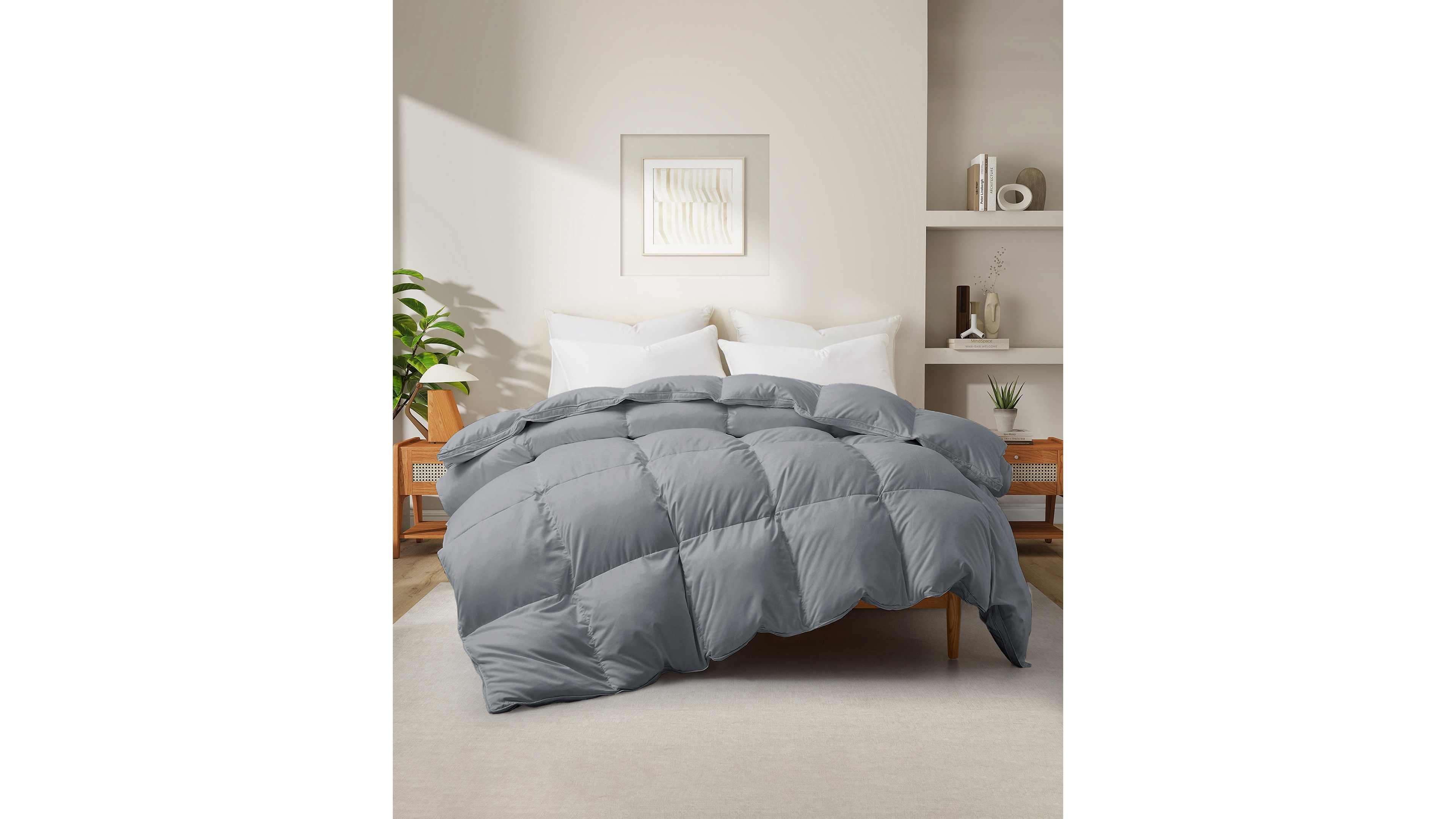 Unikome Luxury Goose Down Feather Comforter, Full/Queen