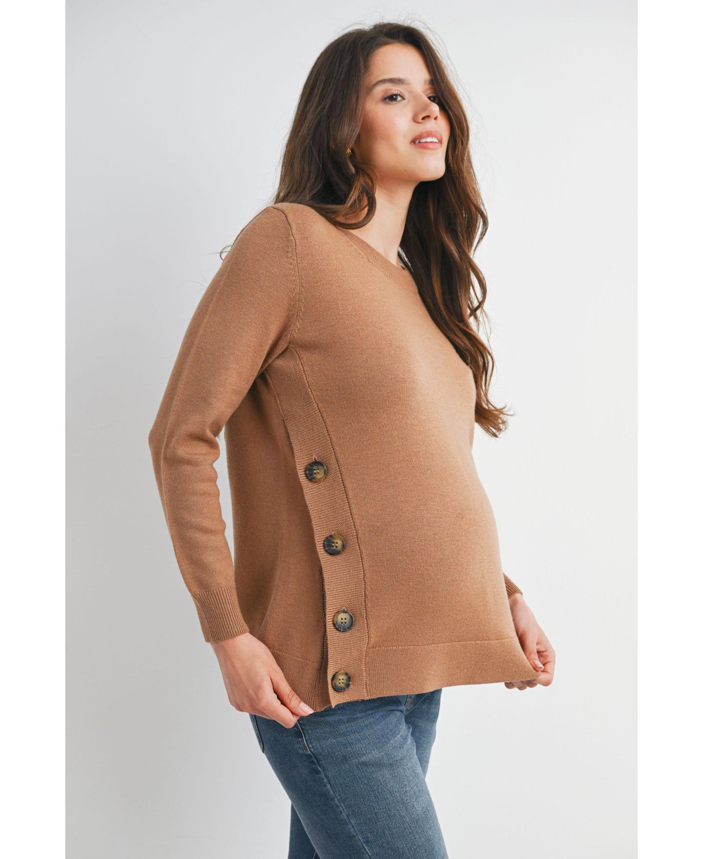 Женский свитер Hello Miz Maternity Crew Neck Side Button Knit Nursing Friendly, цвет: Верблюжий — фото 2
