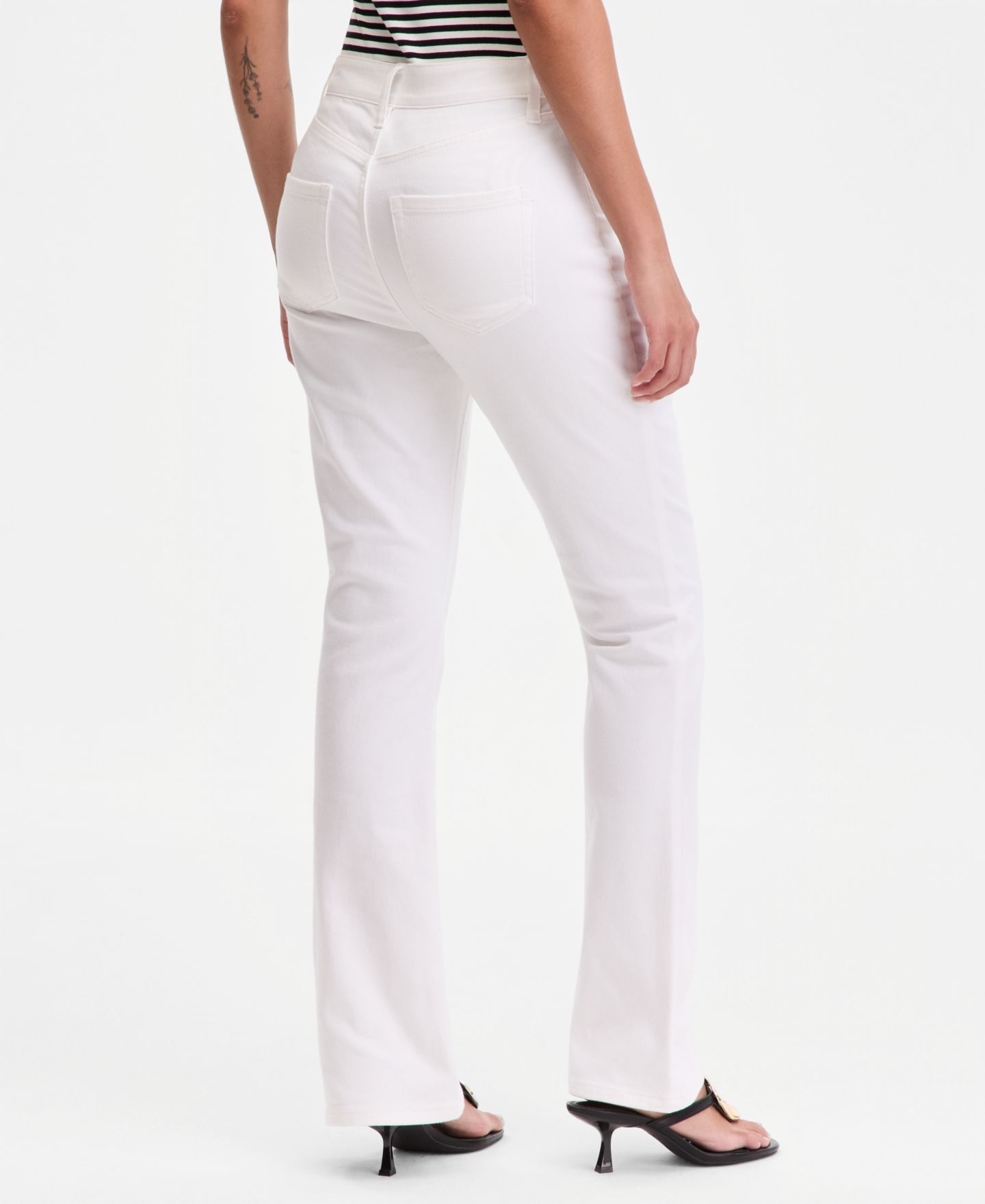 Женские джинсы I.N.C. International Concepts High-Rise Bootcut, цвет: Яркий белый — фото 3