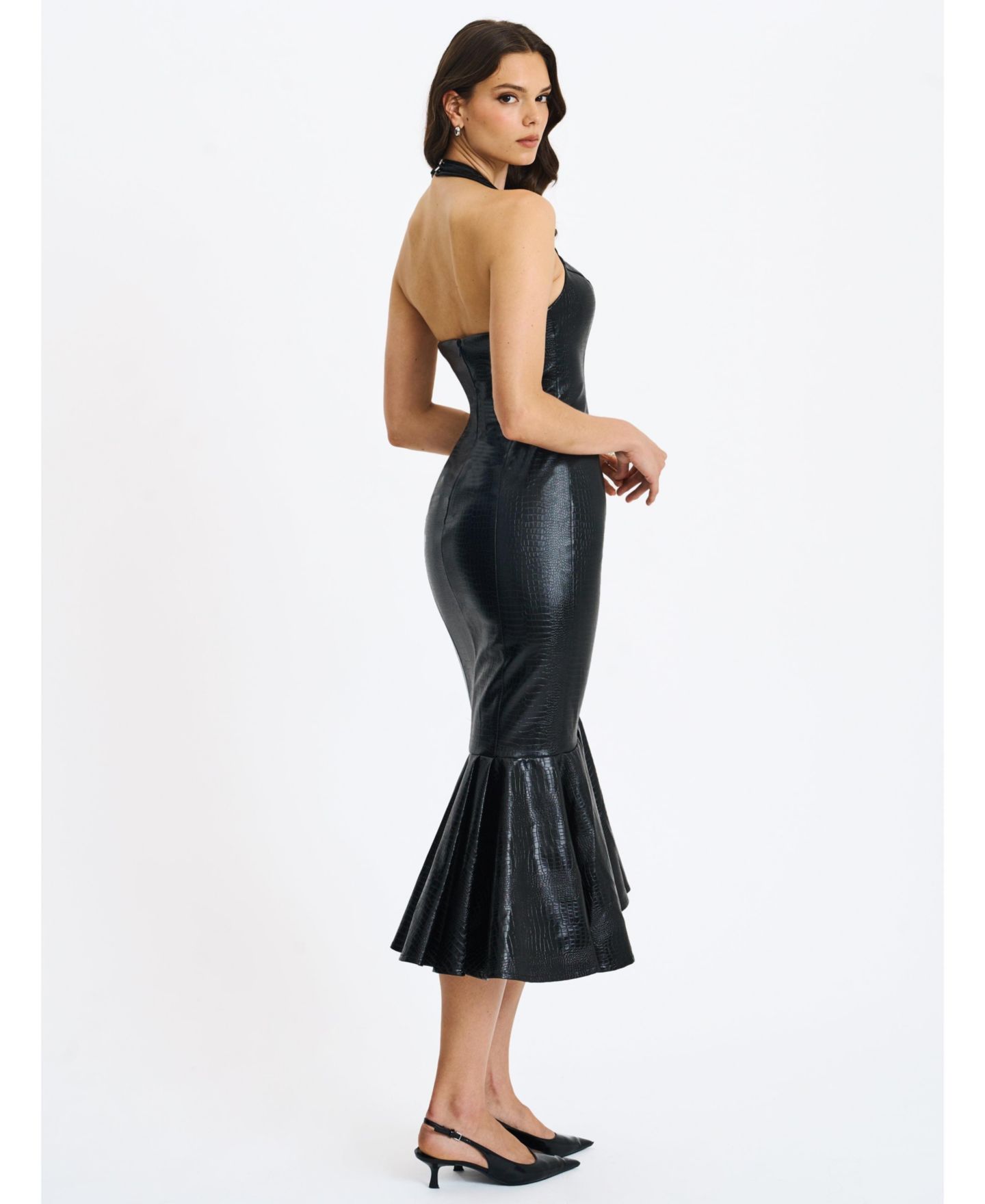 Женское платье Miss Circle Gardenia Black Leather Midi Sweetheart Halter Flared, цвет: Чёрный — фото 8