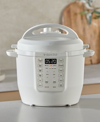 Rio 6-Quart 7-in-1 Multi-Cooker