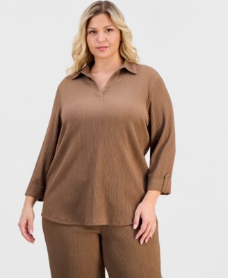 Plus Size Collared Textured Top