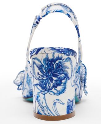 Women's Petra Flower Applique Slingback Pumps