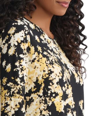 Women's Keyhole Neck Top