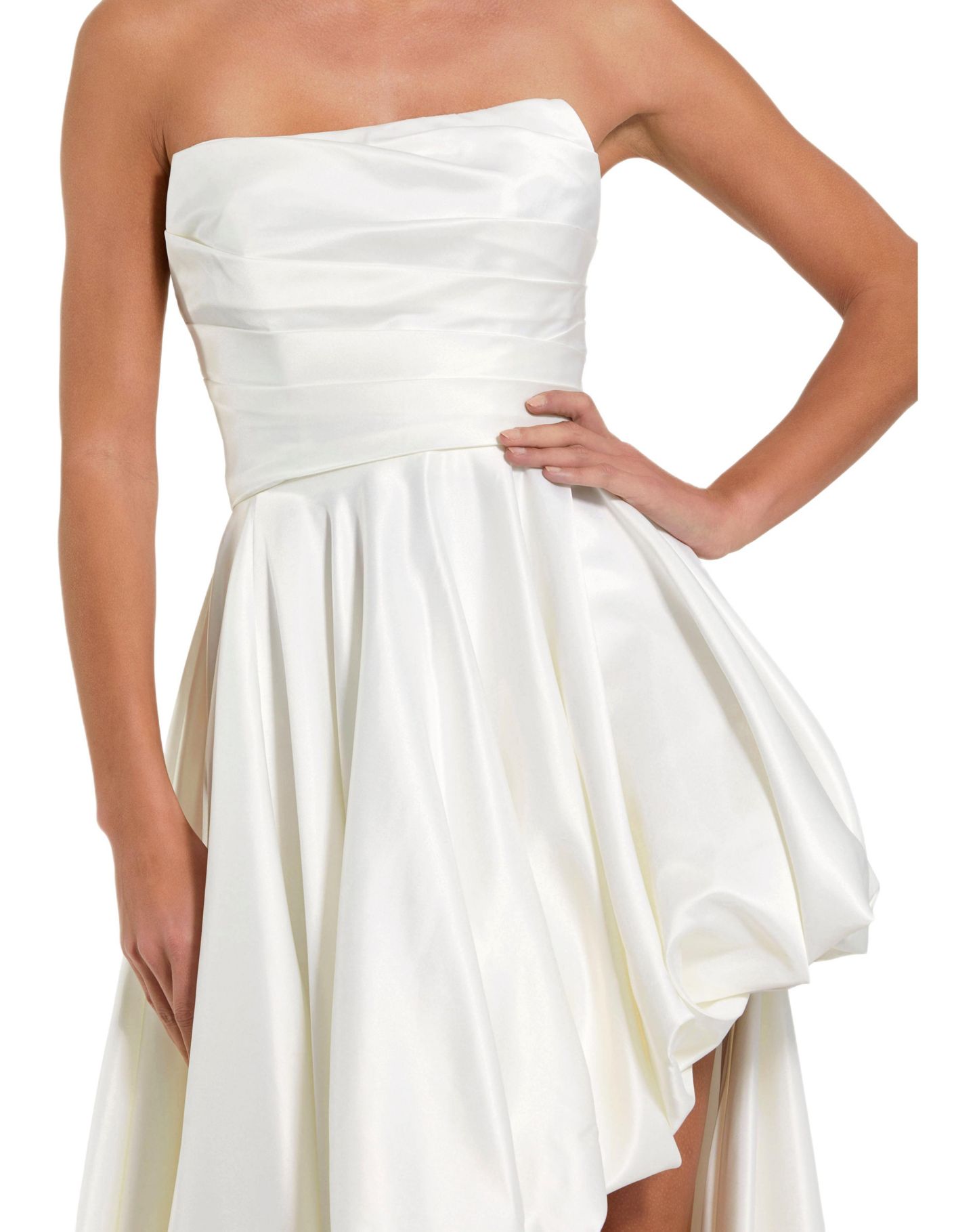 Женские платья Mac Duggal Petite Strapless High-Low Satin Gown with Draped Skirt, цвет: Белый — фото 3