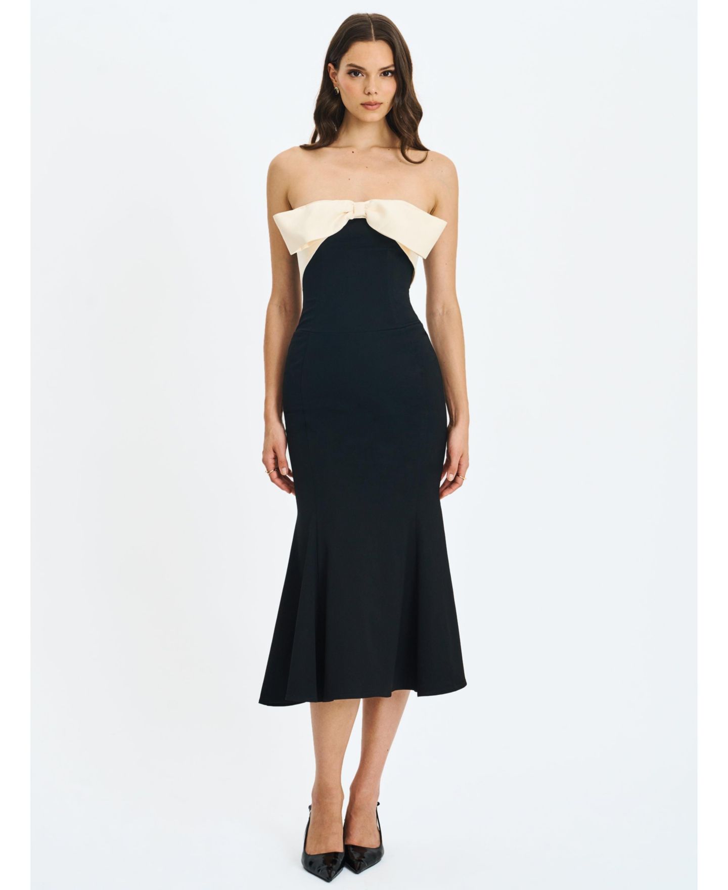 Женское платье Miss Circle Saige Black Mermaid Maxi with Ivory Bow Bustline, цвет: Чёрный — фото 1