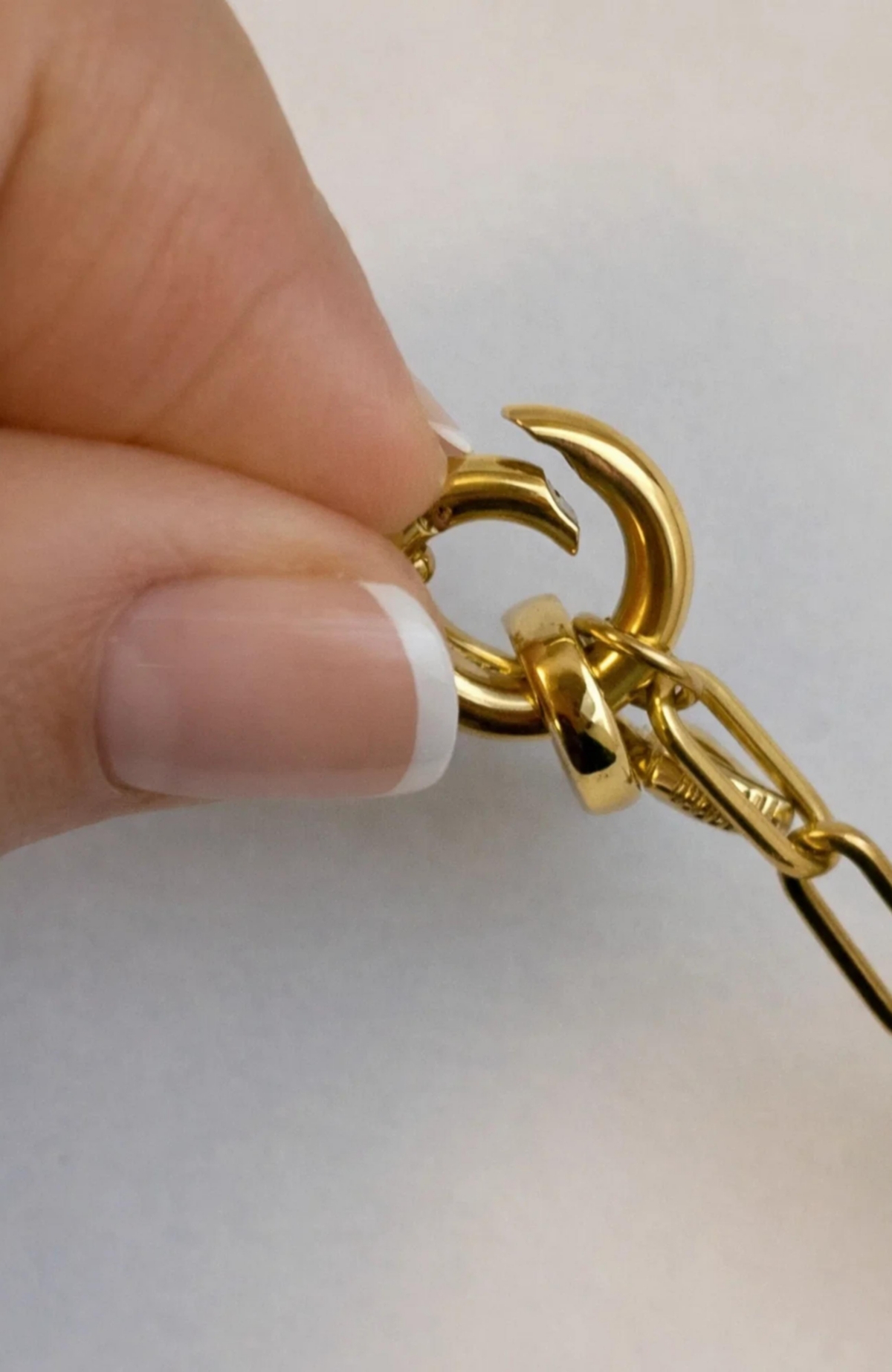 Hollywood Sensation Bloom Mom Heart Necklace