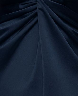 Women's Short Sleeve V-Neck Ball Gown