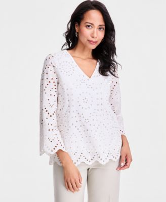 Women's Novelty Eyelet 3/4-Sleeve Top