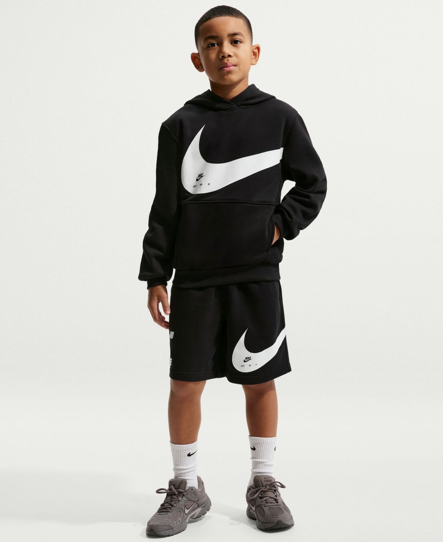 Детское худи Nike Sportswear Club Long-Sleeve, цвет: Чёрный / Белый — фото 1