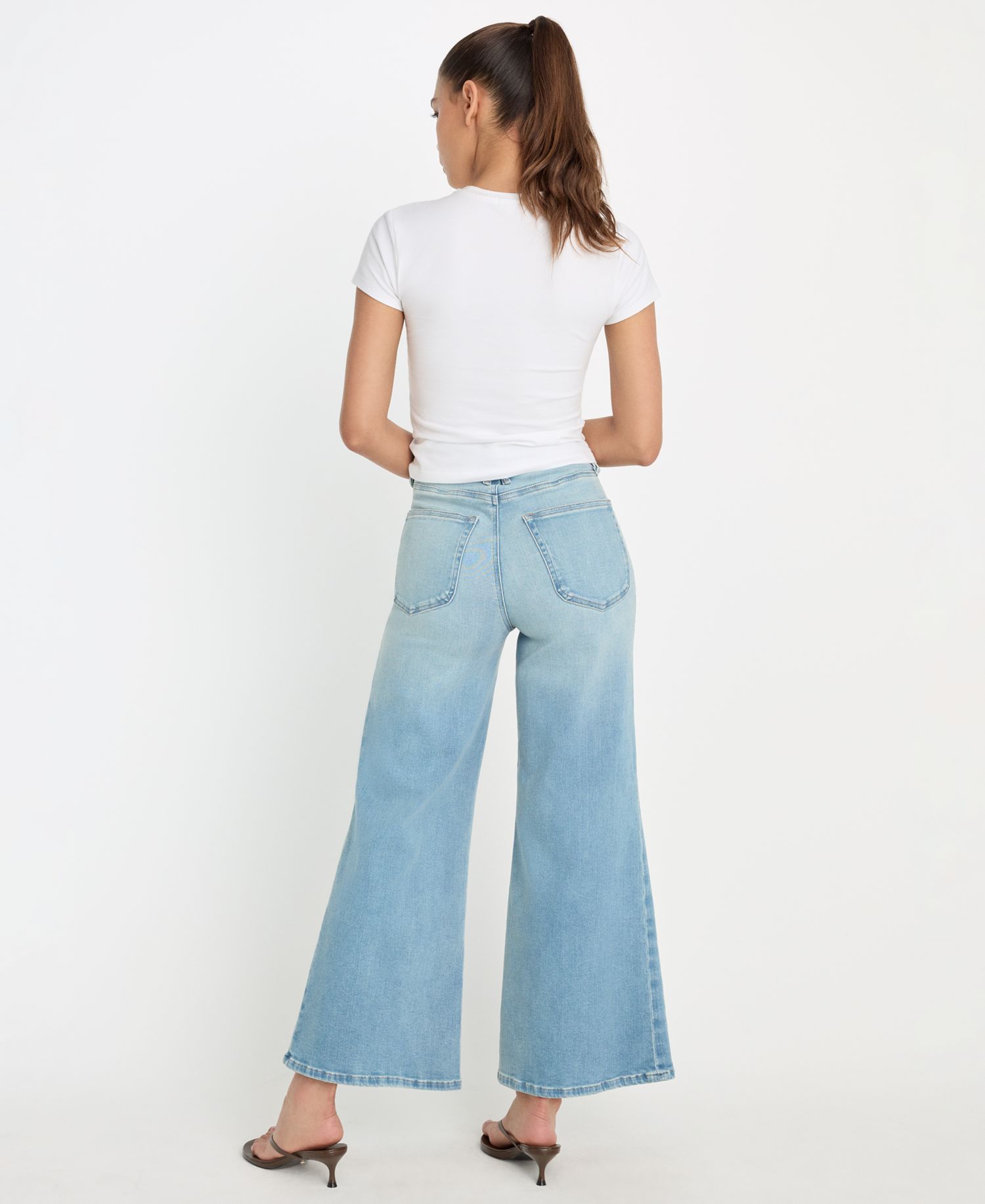 Women's Soft Tech Good Waist Palazzo Cropped Jeans