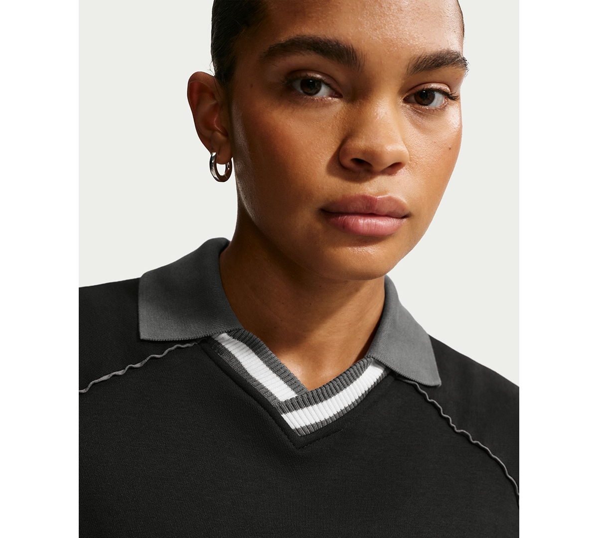 Nike Women's Sportswear Phoenix Fleece Graphic Polo Oversized Top