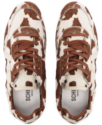 Women's Eight Lace-Up Sneaker