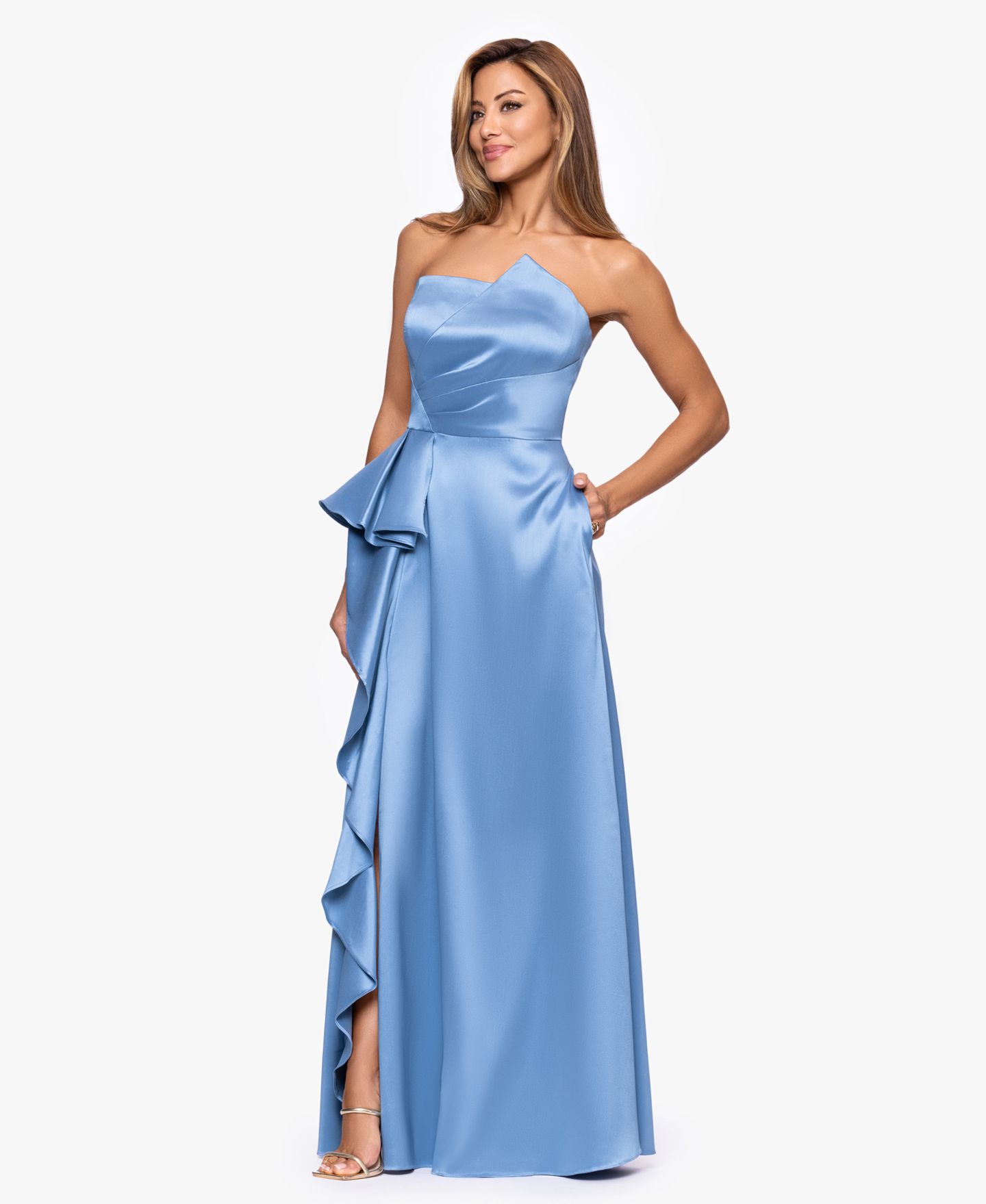 Женское платье XSCAPE Strapless Side Ruffle Satin Ball Gown, цвет: Сланцевый — фото 2