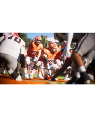 College Football 25 Standard Edition - PlayStation 5