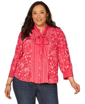 Plus Size 3/4-Length Sleeve Button-Down Top