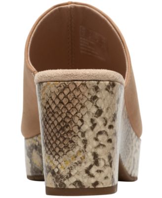 Women's Nerisa Vine Round Toe Wedge Sandals