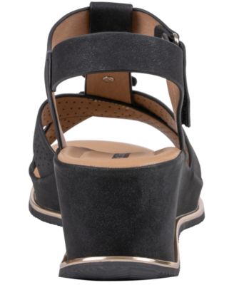 Women's Miko Floral Round Toe Wedge Sandals