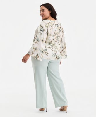 Plus Size Pull-On Flap-Pocket Pants