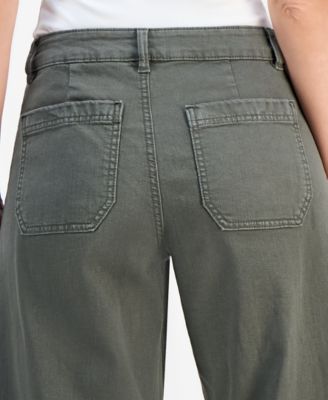 Women's Utility-Pocket Barrel Jeans