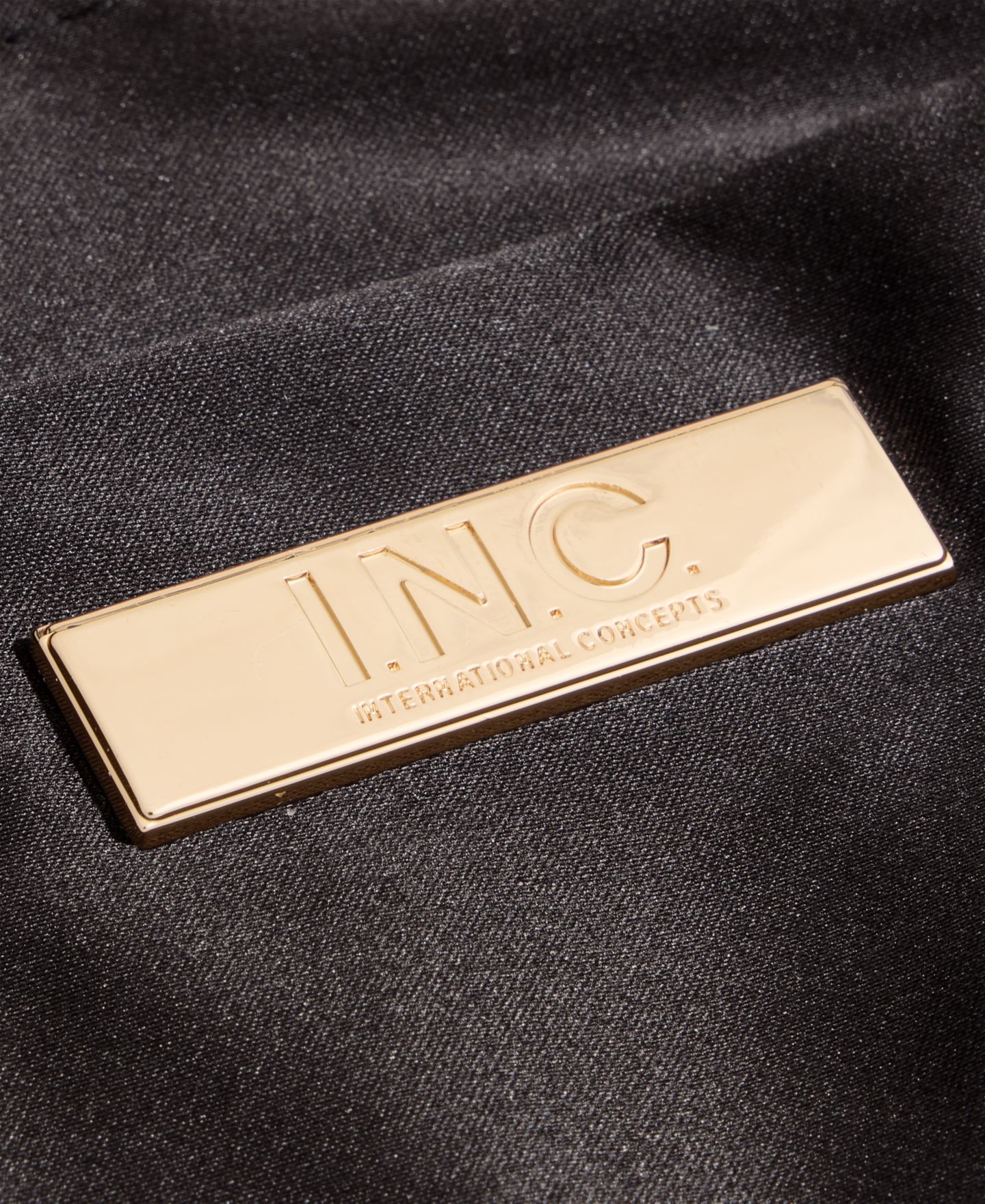 Женский клатч I.N.C. International Concepts Ring Handle Satin Clutch, цвет: Чёрный — фото 6