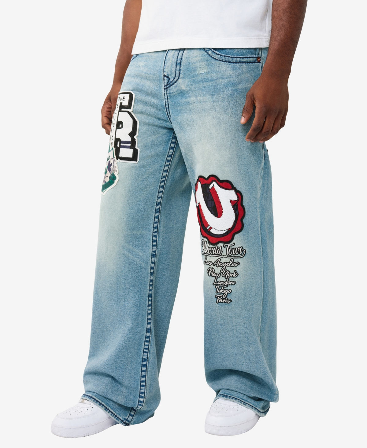 True Religion Men's Vinny Ultra Baggy Big T Flap Jeans