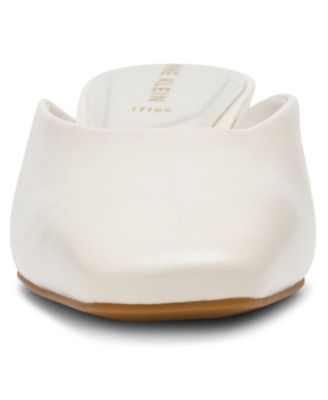 Women's Maeus Block Heel Snip Toe Mules